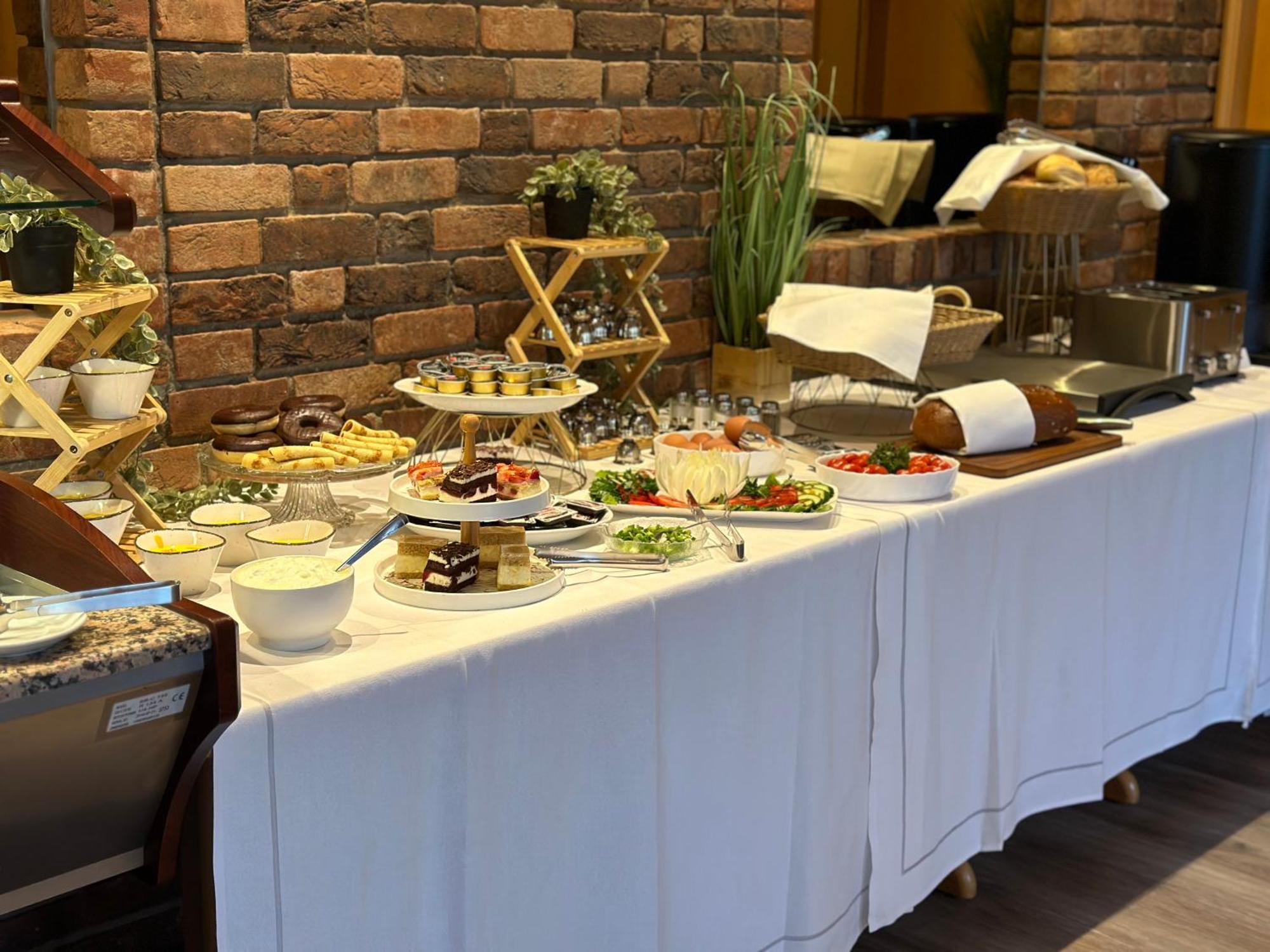 Hotel Restaurant Narasinga Wassenberg Esterno foto